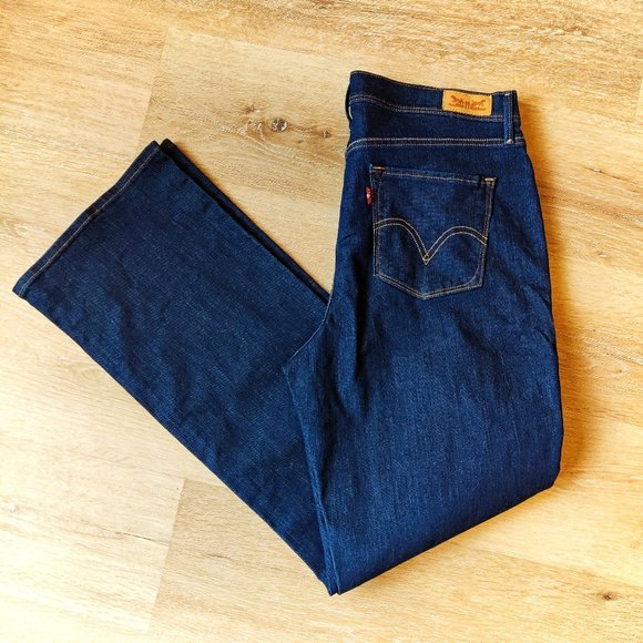 Levi's Denim - Levi's Women's 512 Bootcut Jeans Dark Wash size 12 Medium